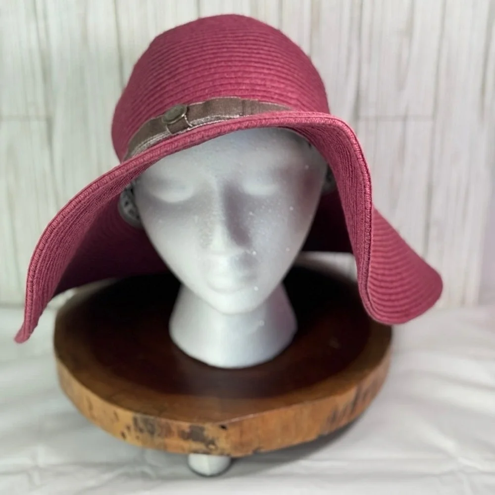 Goorin Bros Womens Large Floppy Sun Hat Braided Straw Wide Brim Beach Hat‎